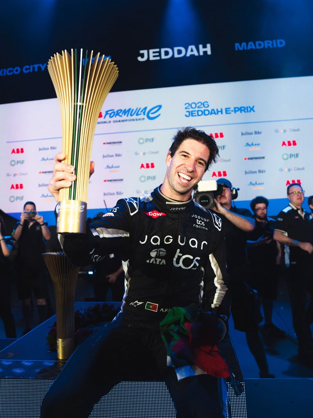 https://www.instagram.com/afelixdacosta/p/DUwOEAnEss-/